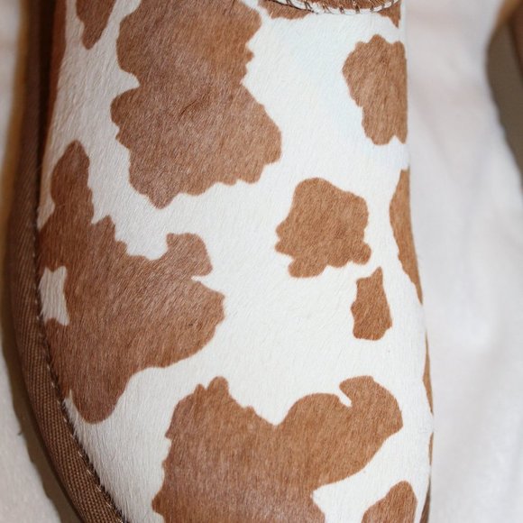 NIB UGG WOMEN'S CALF HAIR PRINT MINI ANKLE BOOTS SAND WHITE - Picture 4 of 8